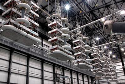 世界首(shou)條(tiao)±800kV高壓直流(liu)線路在(zai)中國(guo)投產(chan) 清(qing)潔(jie)能(neng)源輸送的裏(li)程碑